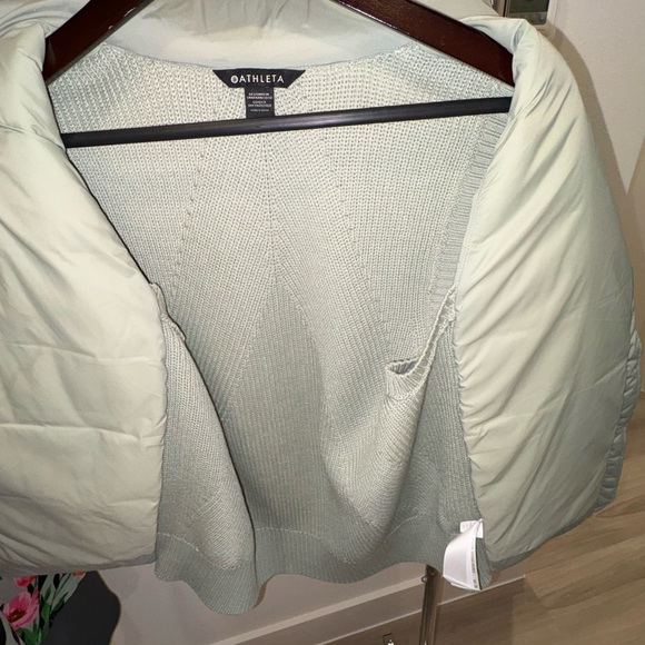 Athleta Incline Hybrid Vest Fern Green Ladies  Medium Mixed Knit Puffer - Picture 7 of 11